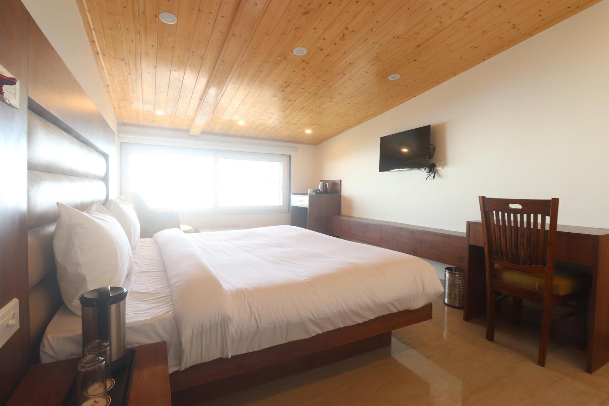 Hotel Mussoorie Heights Dehradun Eksteriør bilde
